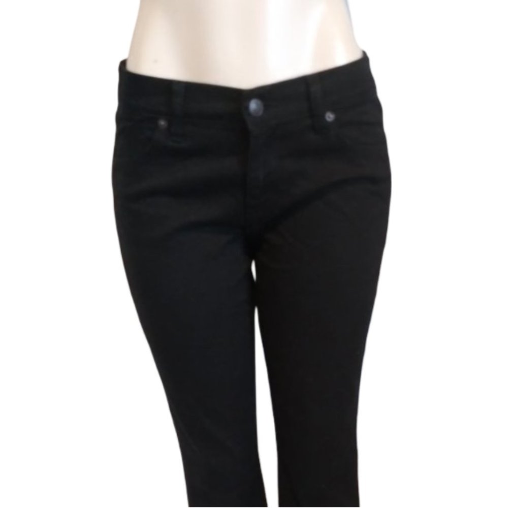 Black Old Navy “Flirt” Black Slight Flare Leg Jeans **NWOT**